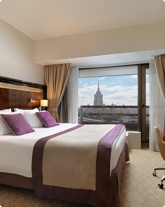 Стандарт с одной двуспальной кроватью