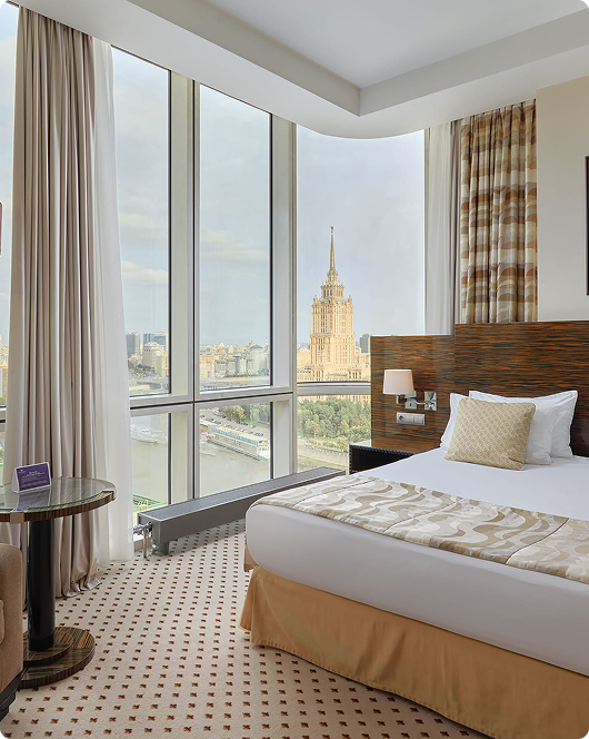 Клубный Премиум с одной двуспальной кроватью