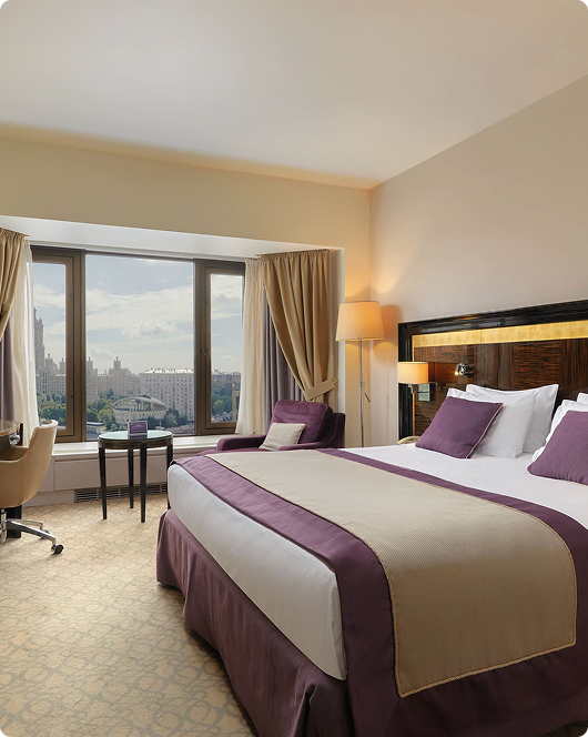 Стандарт с одной двуспальной кроватью