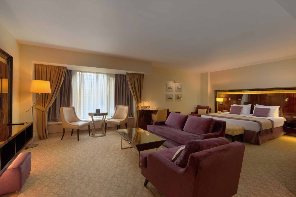 Романтические выходные в Бизнес-корпусе